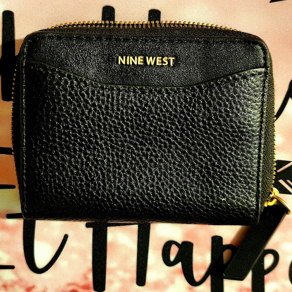 Nine West small black wallet